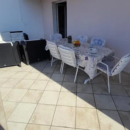 Apartman On The Trogir